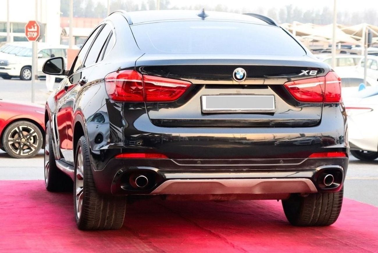 BMW X6 35i Executive 3.0L BMW X6 35i / 2016 / GCC / Free Accident/ Only 85,000KM