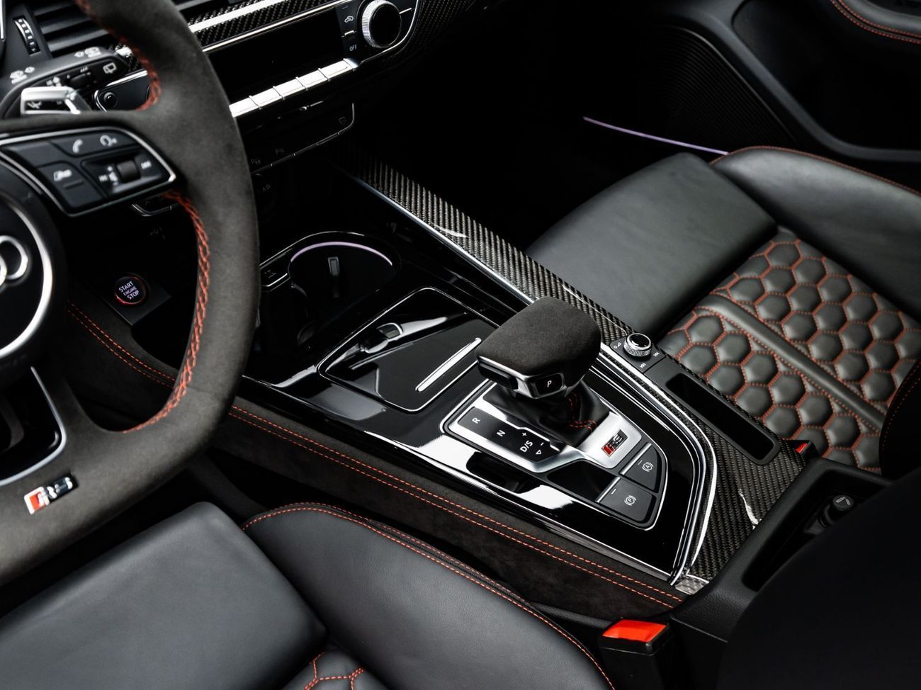 أودي RS4 Title - The BEST Ramadan offer in the UAE - Limited Time Only! 2023 Audi RS4, 2028 Audi Warranty + S