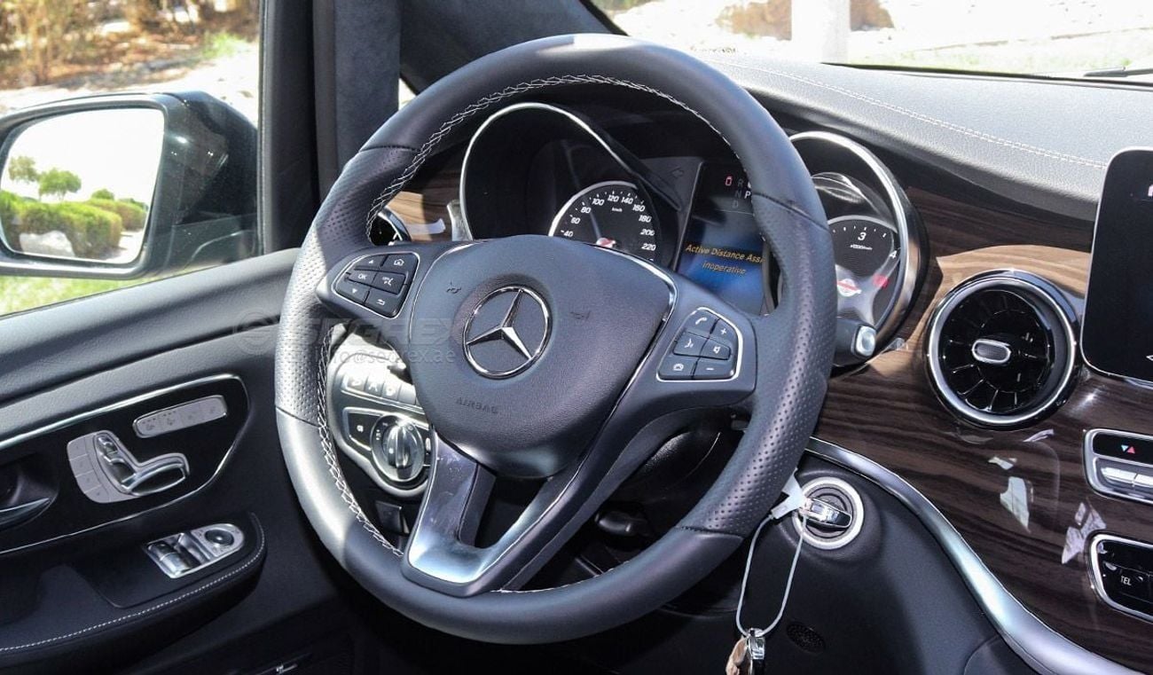 Mercedes-Benz V 300 D 2023 Model Mercedes-Benz V300d 4Matic Exclusive, Long