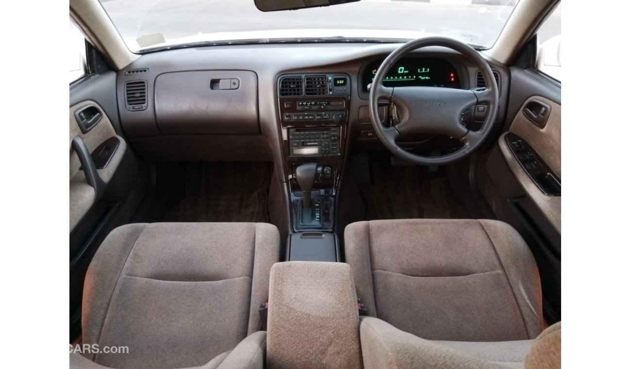 تويوتا مارك II جراندي TOYOTA MARK II GRANDE RIGHT HAND DRIVE (PM957)