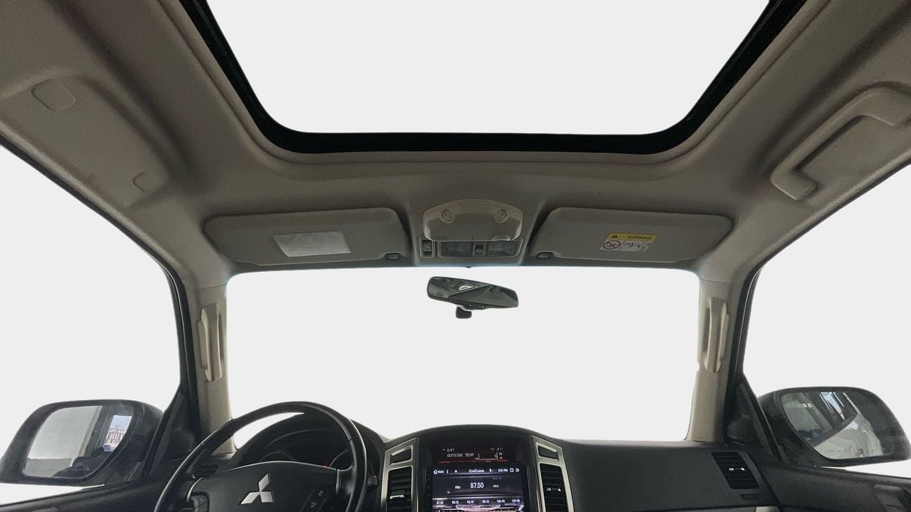 ميتسوبيشي باجيرو GLS Highline | شامل الضمان | 0 ﺪﻔﻋﺓ ﺃﻮﻟﻯ