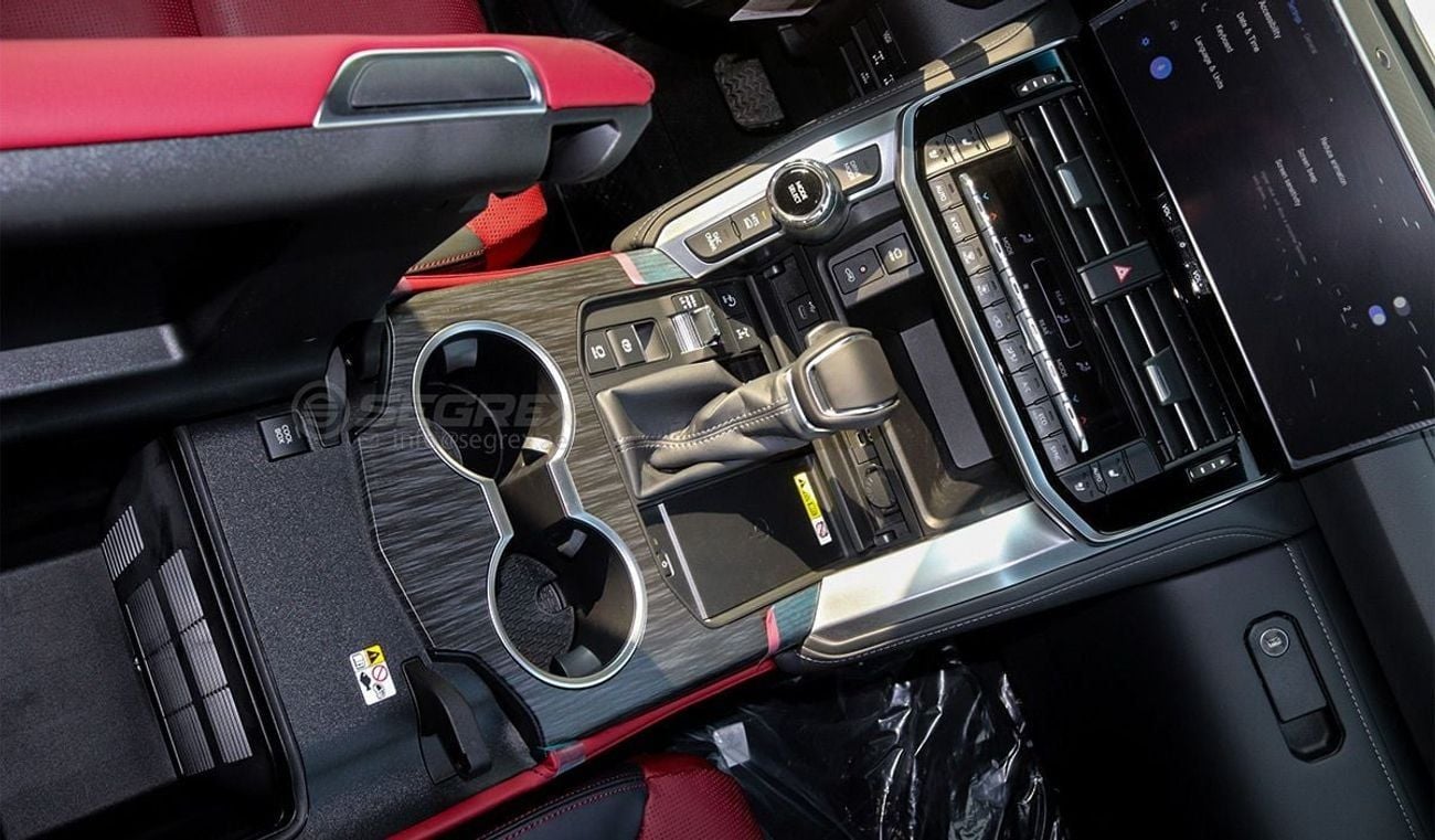 تويوتا لاند كروزر 2025 Model Toyota Land Cruiser (LC300) GR-Sport, 3.5 Hybrid 4WD 10A/T 