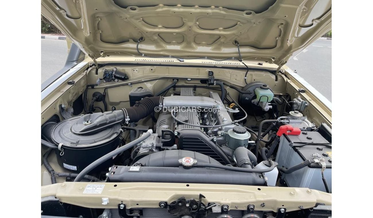 تويوتا لاند كروزر بيك آب TOYOTA LAND CRUISER PICK UP DIESEL 4.2L V6 GCC WITH DIFFLOOK AND POWER WINDOWS