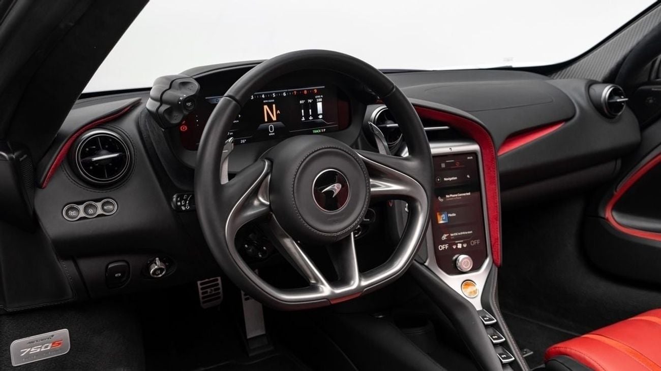 McLaren 750S Spyder - 2025 - GCC - Under Warranty and Service Contract