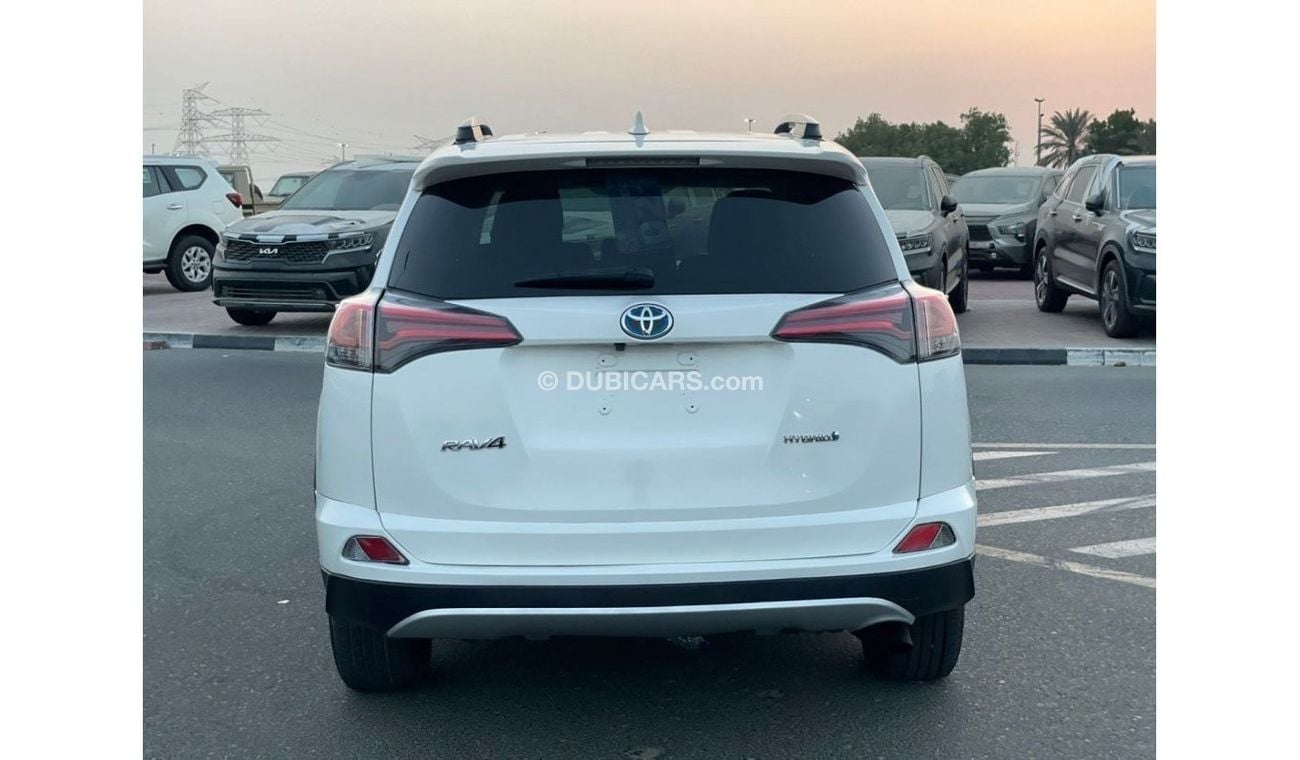 Toyota RAV4 “Offer”2018 Toyota Rav4 Hybrid 4x4 - 2.5L V4 / Export Only