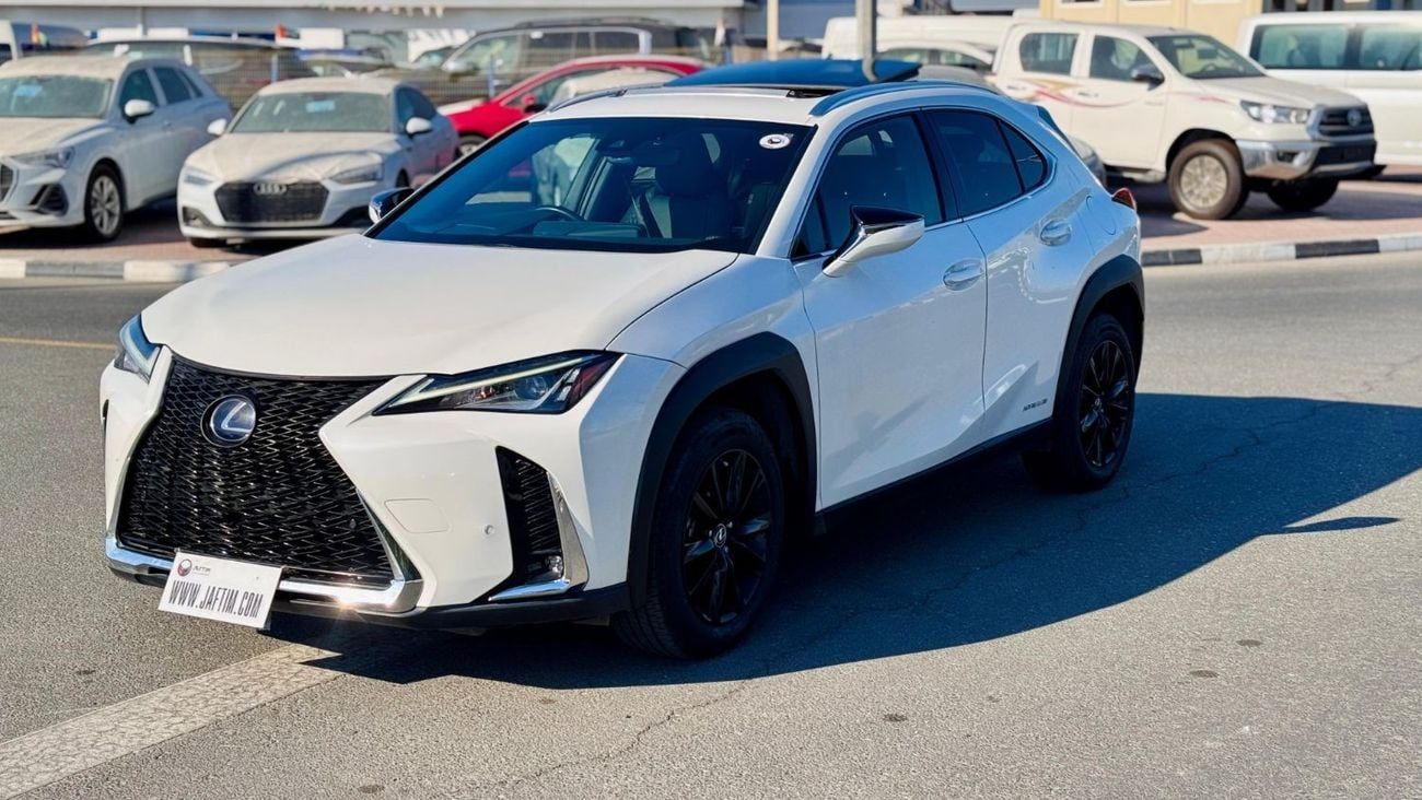 Lexus UX250h PREMIUM CONDITION | WHITE COLOR | 2.0L HYBRID ENGINE | RHD | 2021 | REAR VIEW CAMERA
