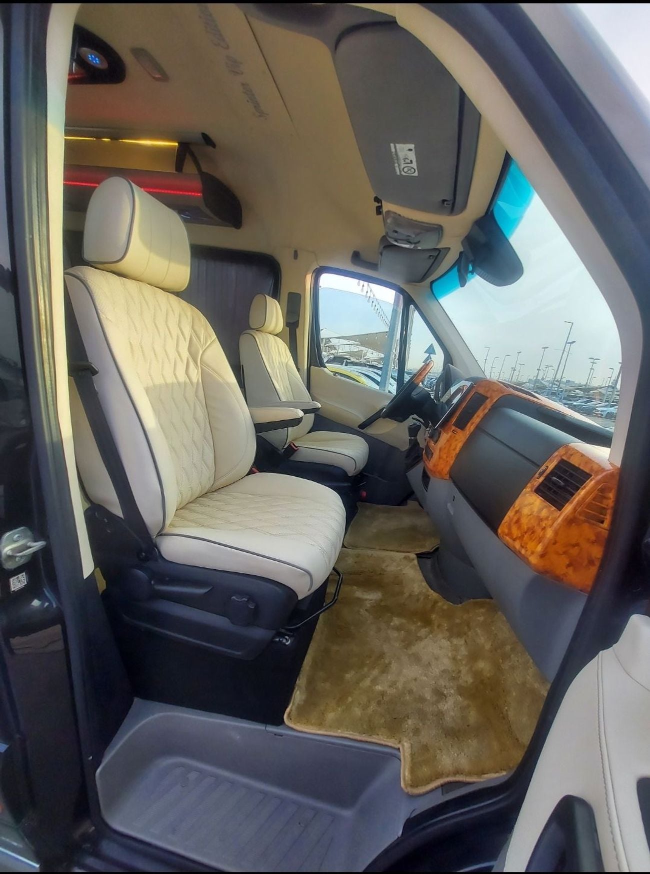 مرسيدس بنز سبرينتر 