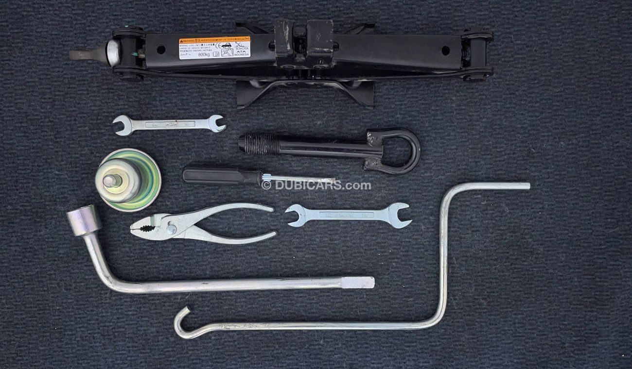 تويوتا يارس SE 1.5 | بدون دفعة مقدمة | اختبار قيادة مجاني للمنزل