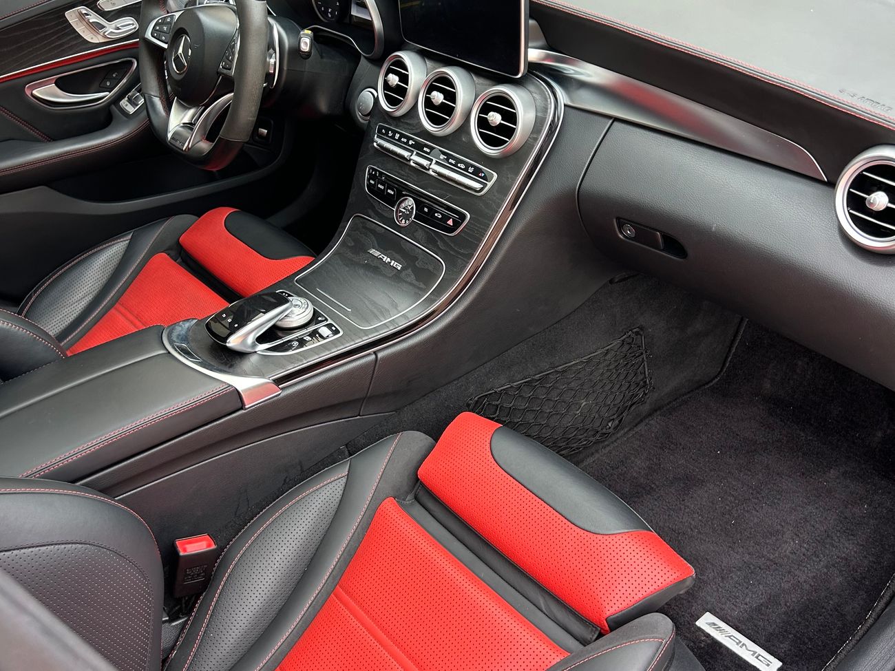 Mercedes-Benz C 63S AMG