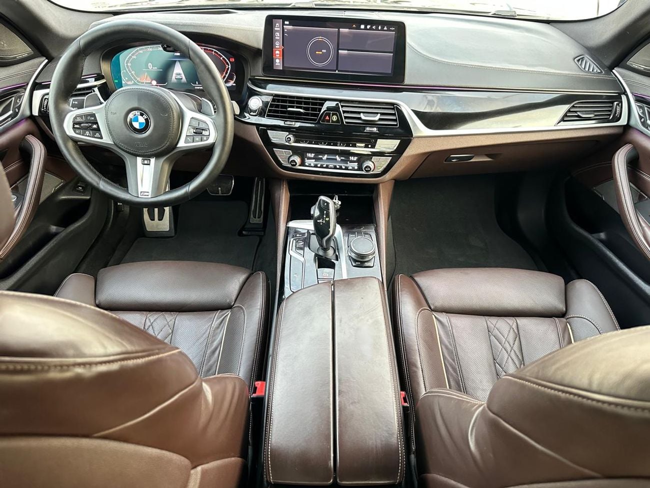 BMW 530i LUXURY LINE EXCLUSIVE
