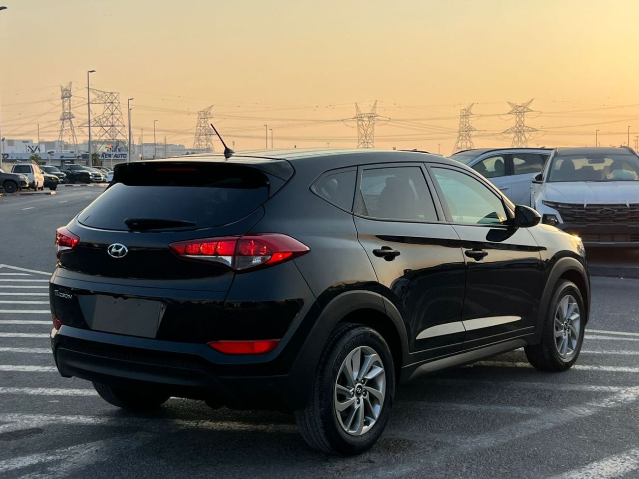 Hyundai Tucson 2018 Hyundai Tucson SE 2.0L V4 - Rear CAM - Cruise  Control -Shape 2021 Modified -