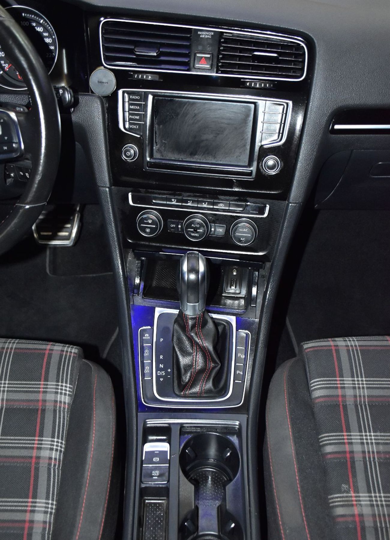 فولكس واجن جولف GTI EXCELLENT DEAL for our Volkswagen GTi ( 2017 Model ) in Grey Color GCC Specs