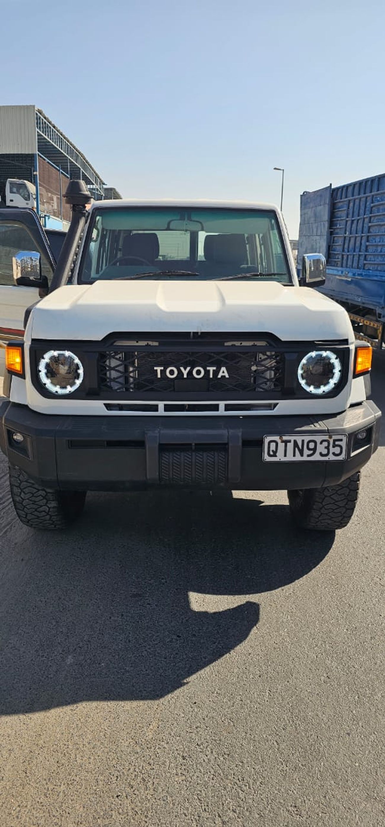 تويوتا لاند كروزر 70 LX-Hardtop-RHD-4.5L-Diesel-1VD-V8 Cylinder-Manual-7 Seats-5 Doors