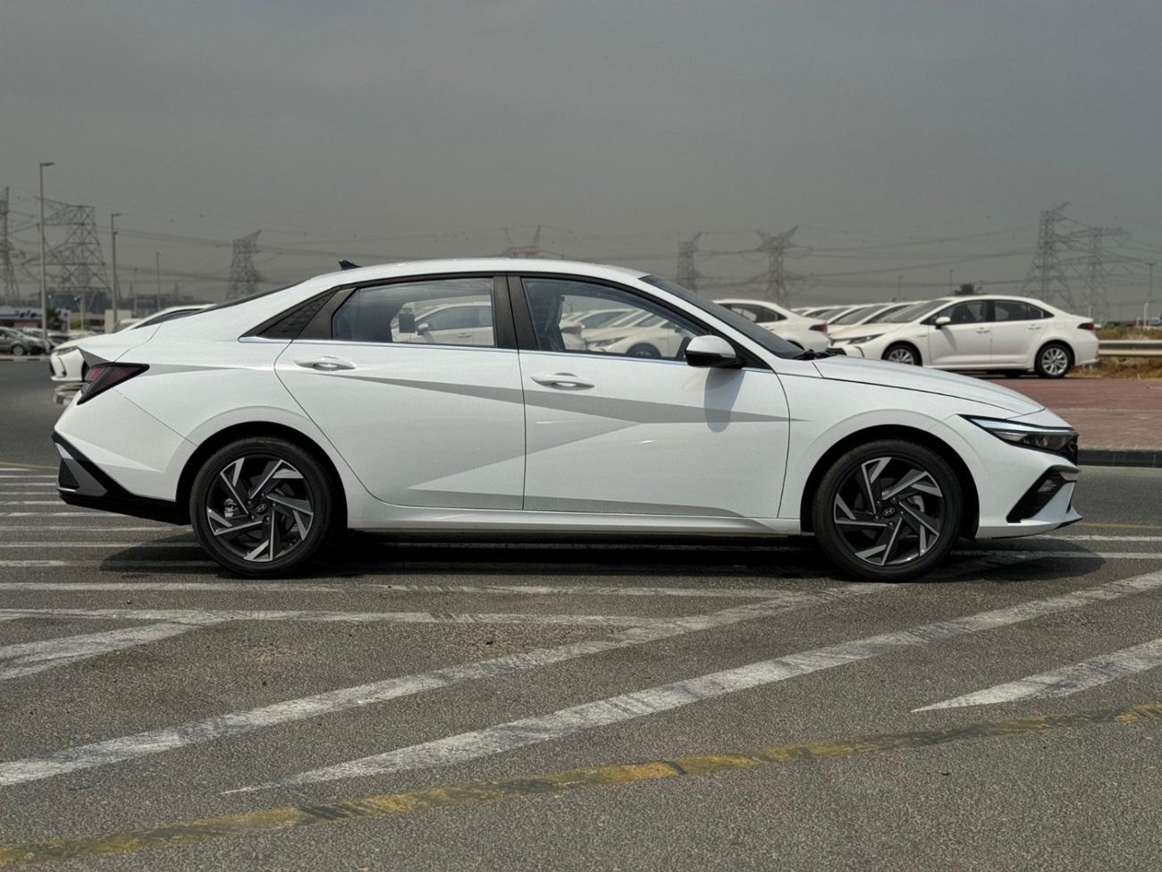 هيونداي إلانترا Brand New Elantra Elite 1.5 L