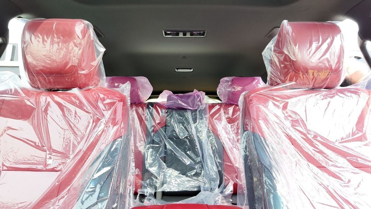 لكزس LX 700h F Sport