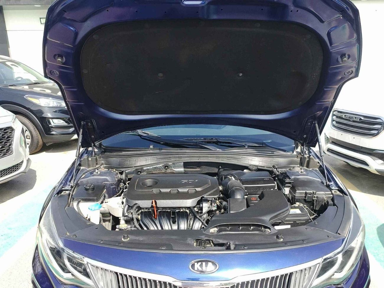 Kia Optima / LX MID OPT/ EXPORT ONLY / LOT#6882