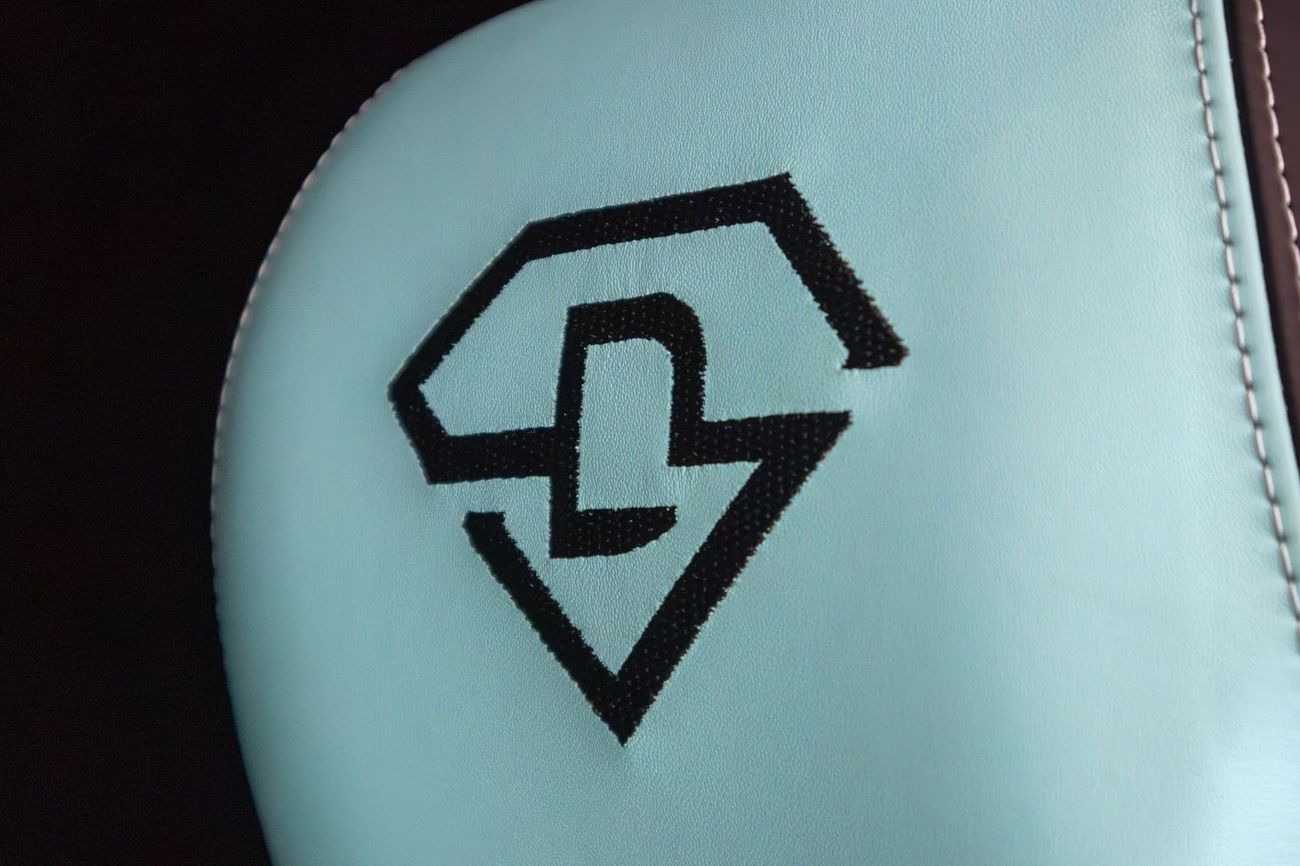 Mercedes-Benz Viano 2019 Mercedes Benz V250 Driven-Landjet, Warranty, Service History, Excellent Condition, GCC