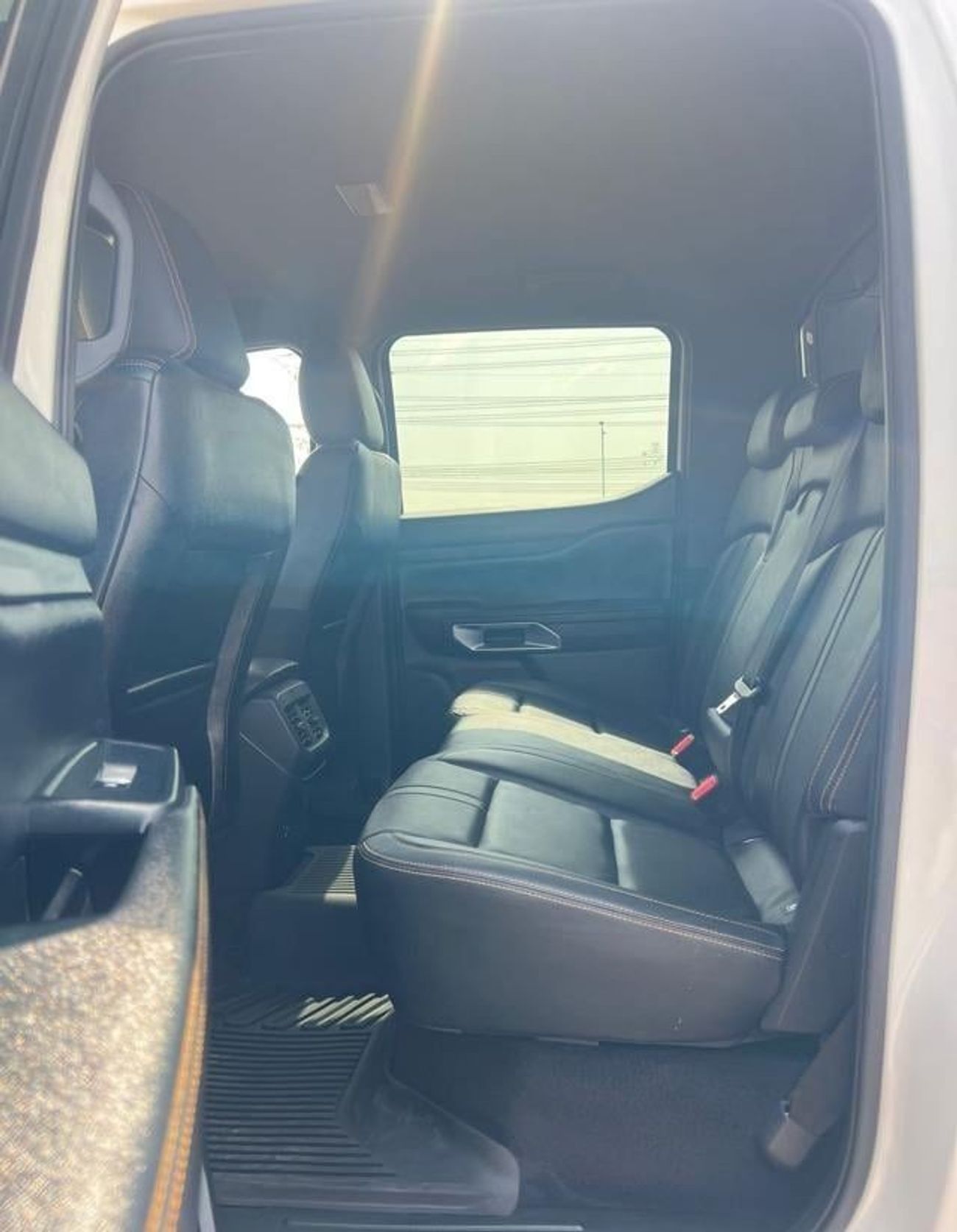 فورد رانجر diesel 3.2 liter right hand drive back camera leather power seats