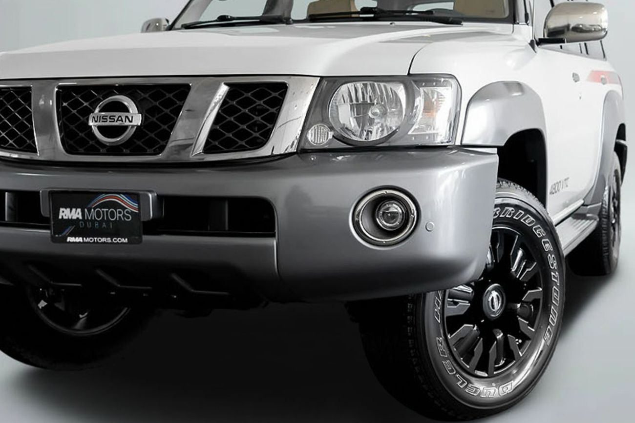 Nissan Patrol Super Safari 2019 Nissan Patrol Super Safari / Full Nissan Service History