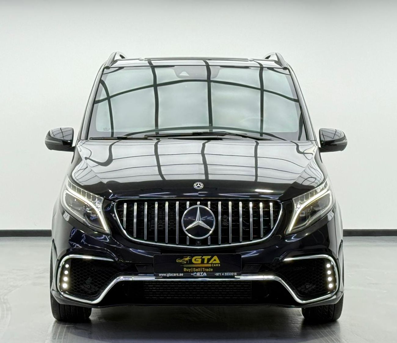 Mercedes-Benz V 250 2021 Mercedes Benz V250 Falcon Edition, Warranty, Full Mercedes Service History, Very Low Km, GCC