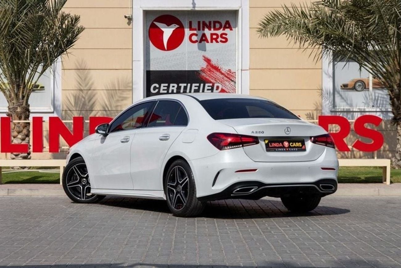 Mercedes-Benz A 250 Std 2.0L (224 HP)