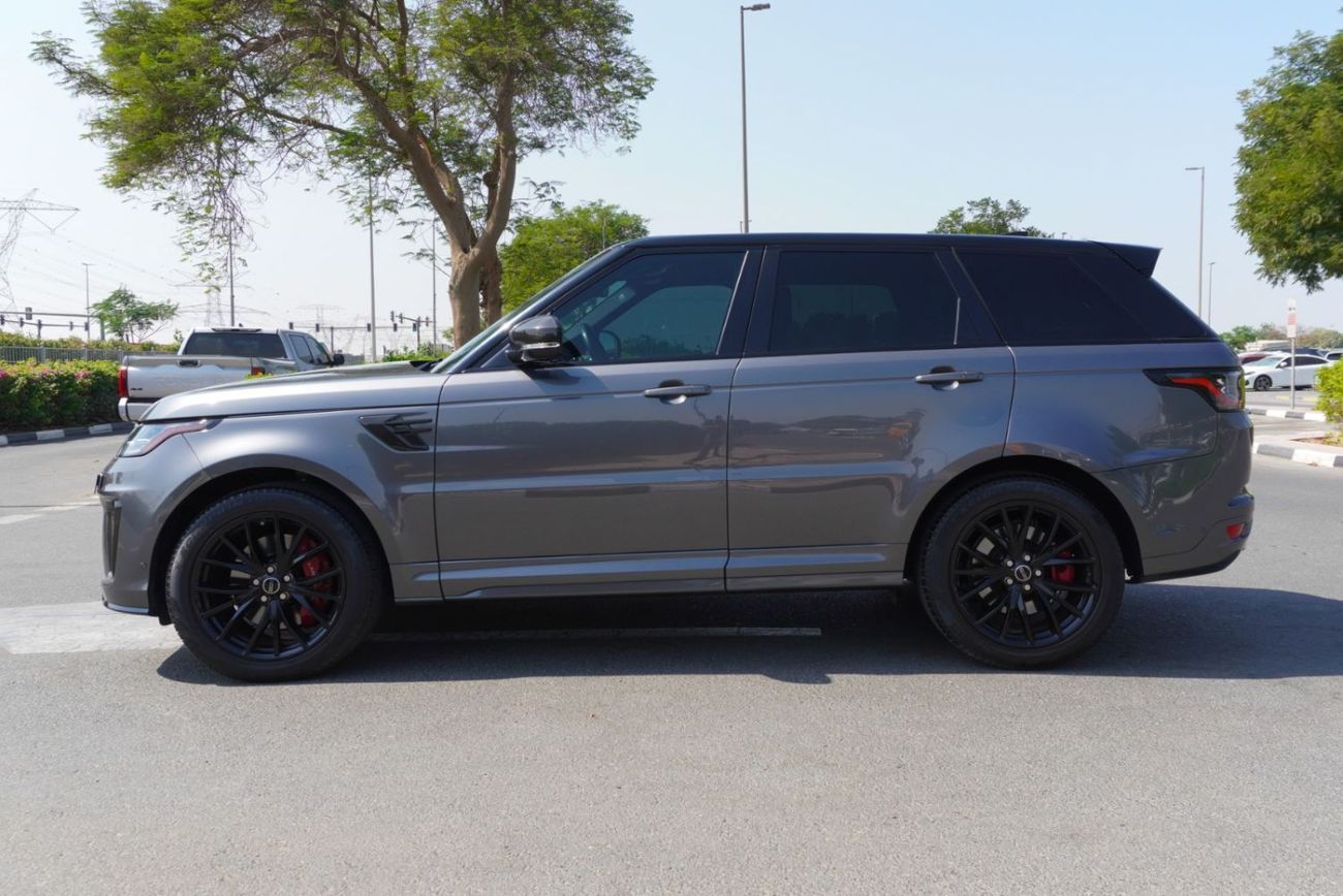Land Rover Range Rover Sport SVR 5.0L (550 HP)
