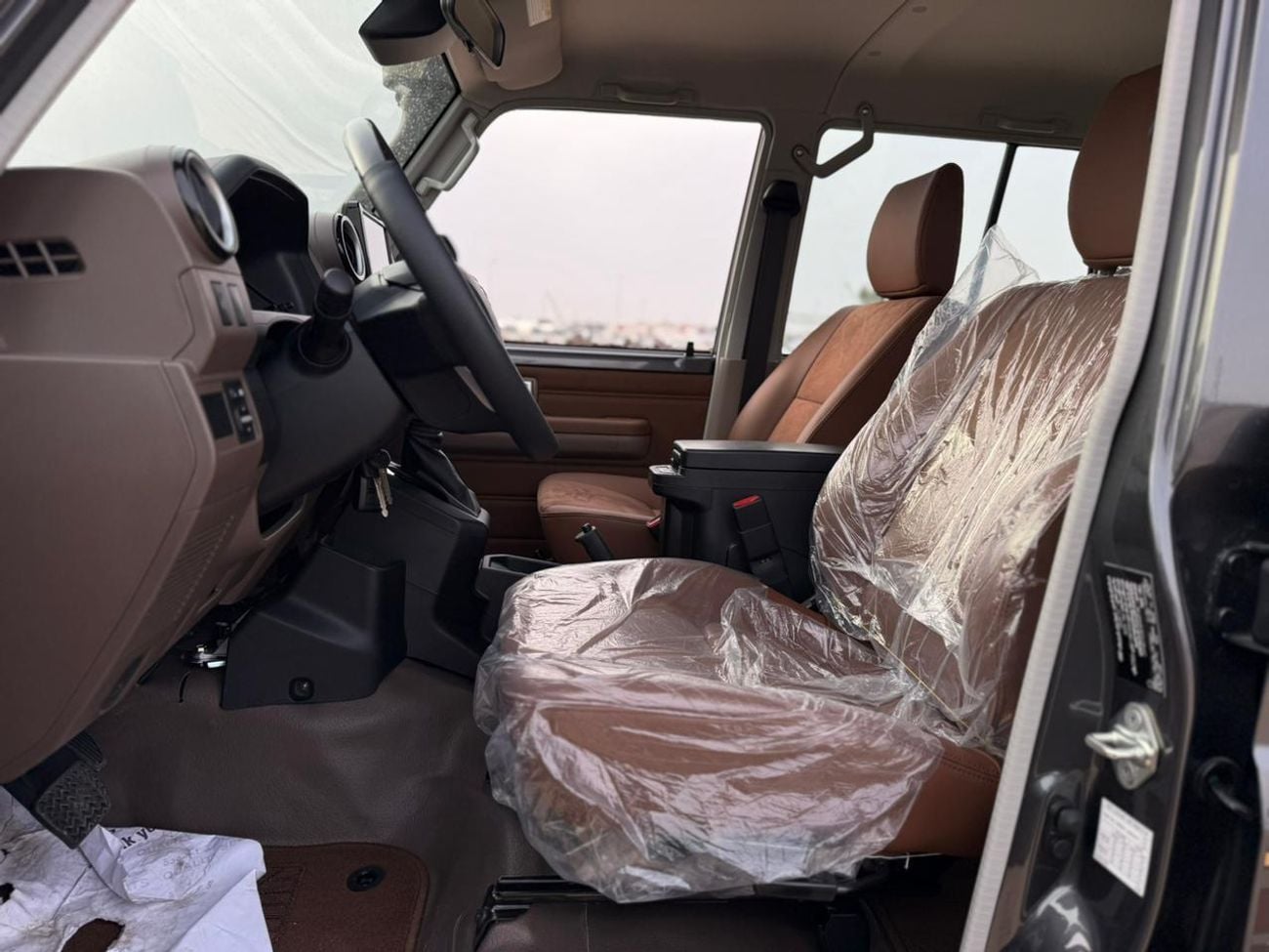 Toyota Land Cruiser Pick Up  Toyota Land Cruiser Pick Up 2026 Toyota Land Cruiser DC 4.0L AT Petrol (Full Option)