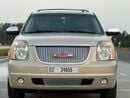 GMC Yukon SLT top-of-the-line model with sunroof