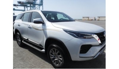 Toyota Fortuner 4L