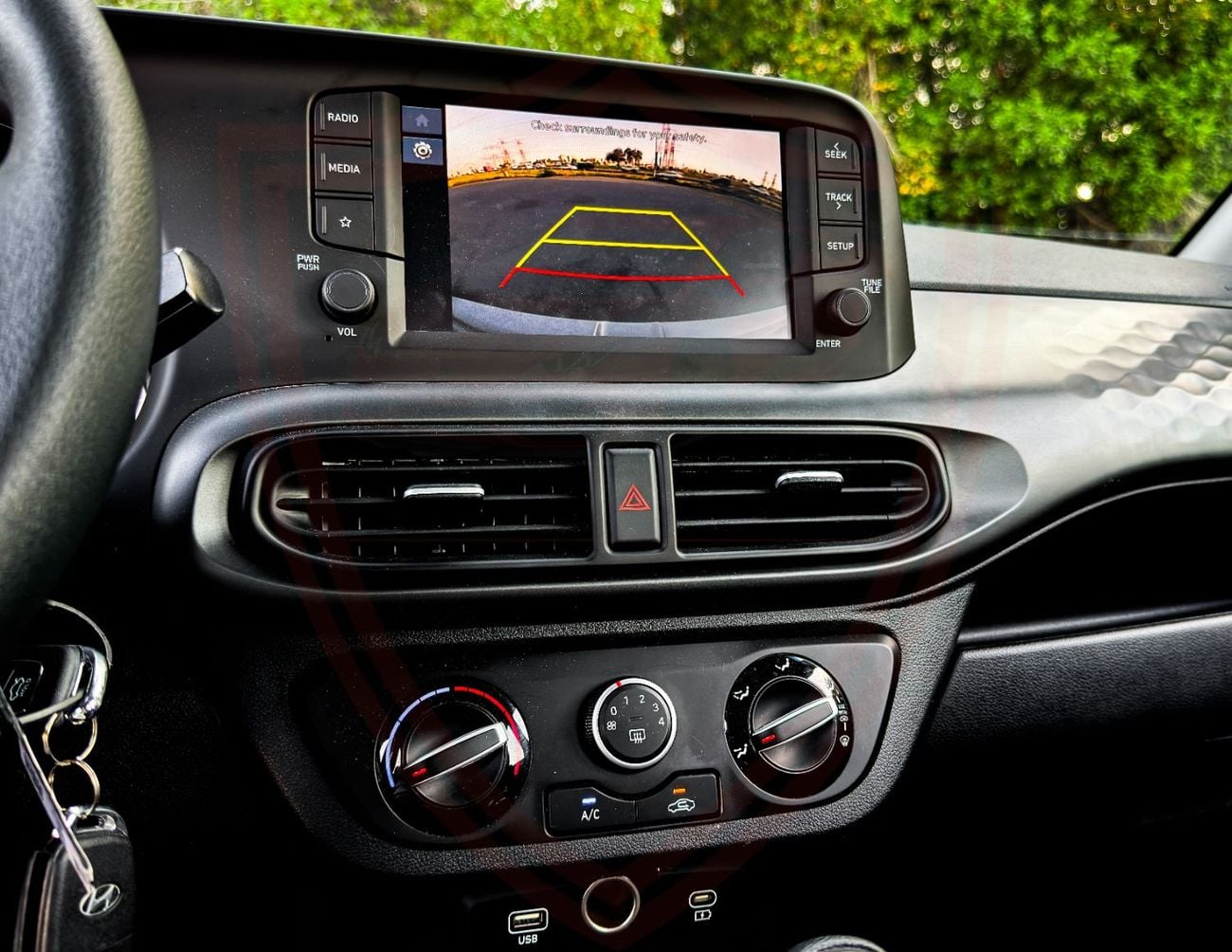 Hyundai Grand i10 Hyundai Grand i10 | 1.2 L | 2025 | GCC | Accident-Free | In Excellent Condition | 622 P.M