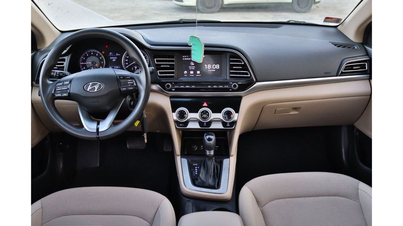 هيونداي إلانترا هيونداي إلنترا GL (AD)، 2020، سيدان ذات 4 أبواب، 1.6 لتر 4 سلندر بنزين، أوتوماتيكية، دفع أمامي