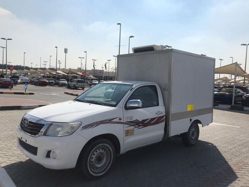 Toyota Hilux Toyota Hilux 2014 chelar gcc for sall
