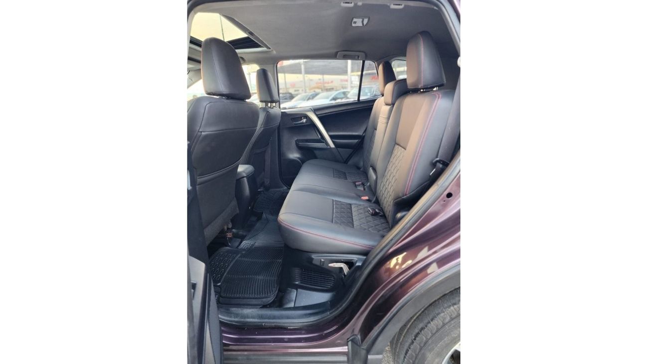 تويوتا راف ٤ TOYOTA RAV4 XLE HYBRID FULL OPTION