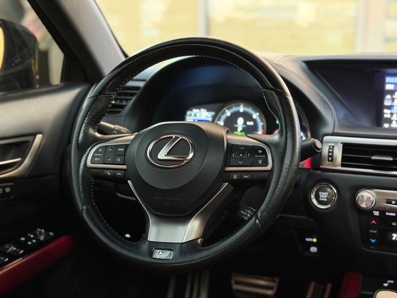Lexus GS350 F Sport 3.5L Lexus GS350 F-Sport 2018 / USA / 126,000KM / Full Option