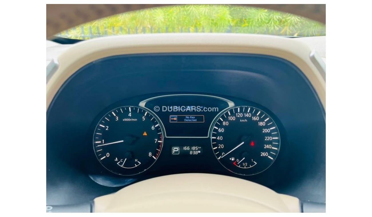 Nissan Pathfinder SL || Sunroof || GCC || 7 seater || Well Maintained || BOOKED !!!