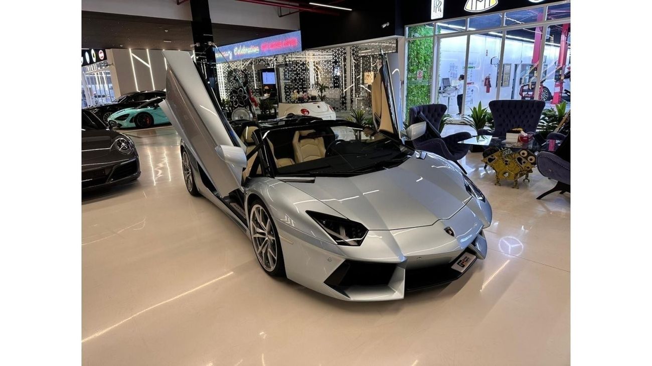 لامبورغيني أفينتادور LP700