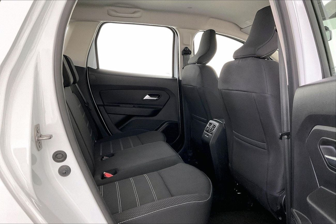 Renault Duster SE | 1 year free warranty | 0 down payment | 7 day return policy