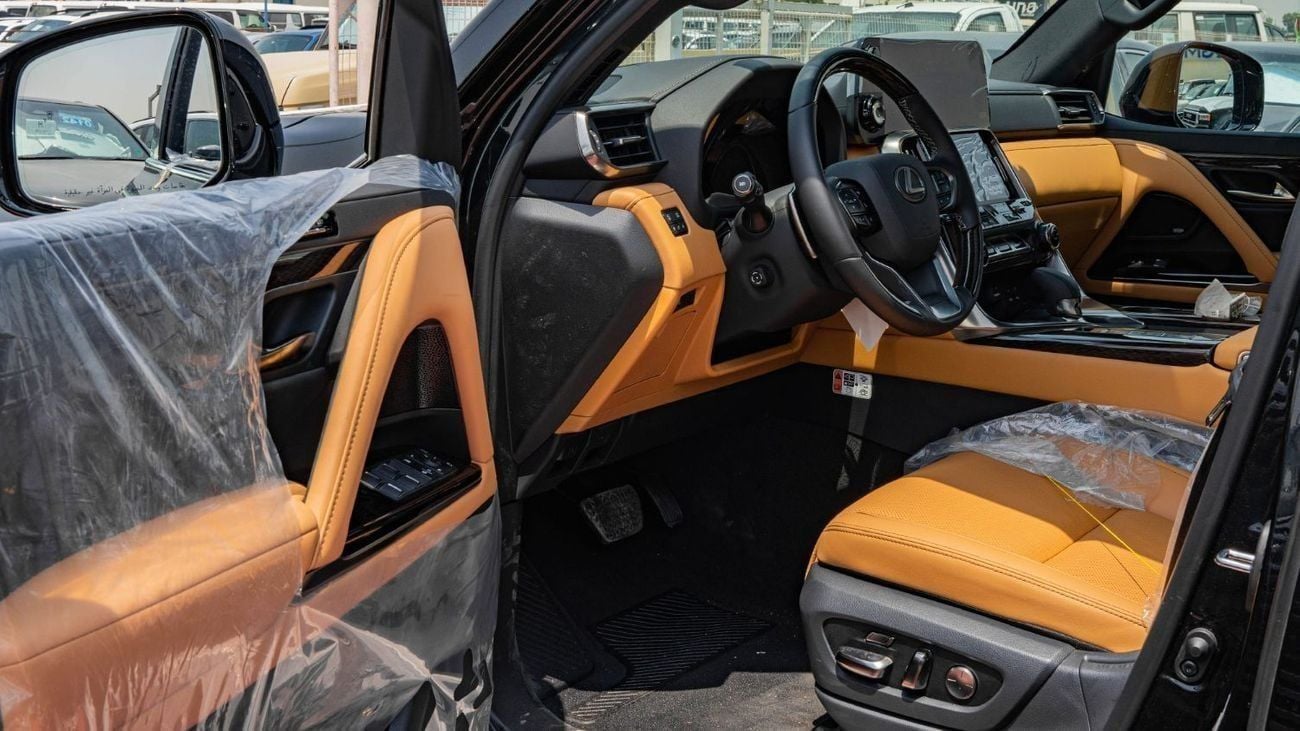 لكزس LX 700h 2025 Lexus LX700h Signature 3.5L AT Hybrid (Black) 5 Seats