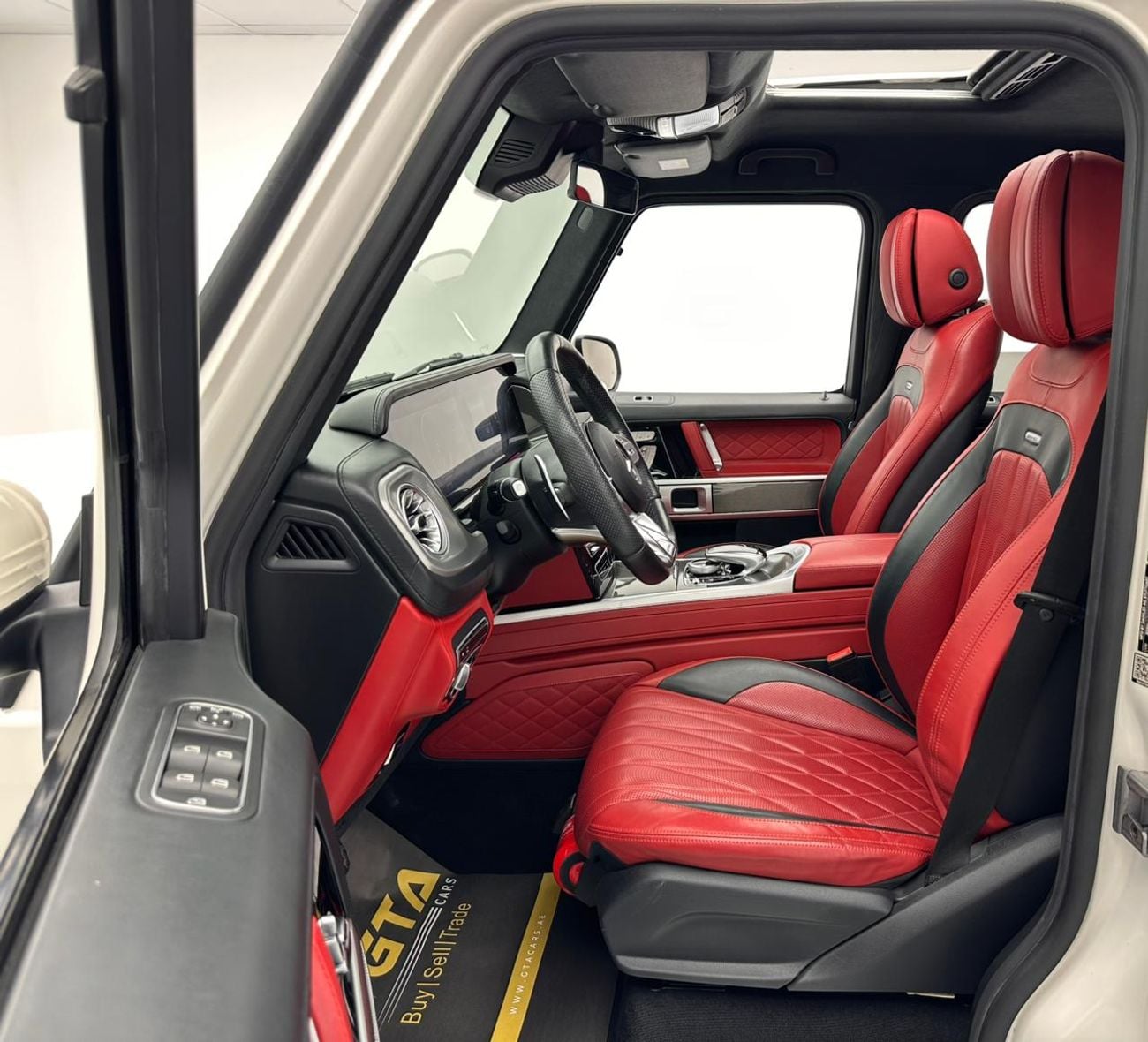 Mercedes-Benz G 63 AMG 2019 Mercedes-Benz G63 AMG, One Year Warranty Unlimited Km, Mercedes Full Service History, GCC