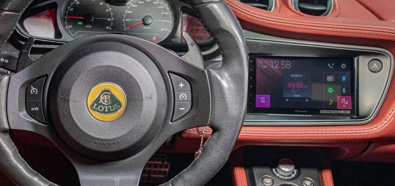 لوتس إيفورا S