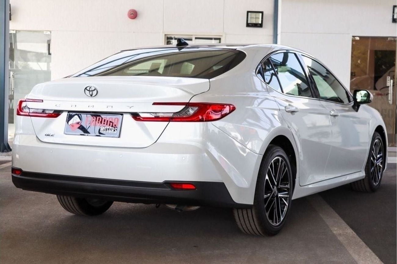 تويوتا كامري 2025 CAMRY GLE 2.5 PANORAMA - GCC MADE IN JAPAN **التصدير فقط خارج الخليج**EXPORT ONLY**