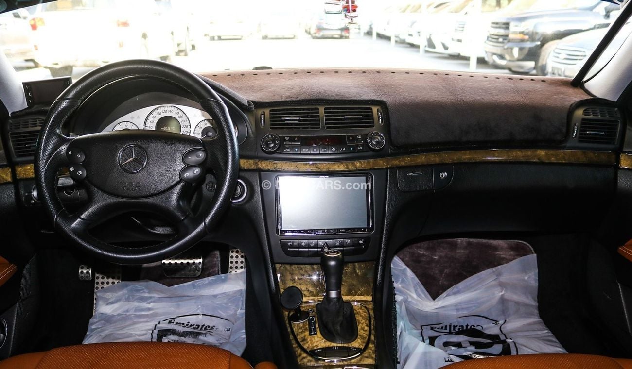 مرسيدس بنز E 550 With E63 body kit