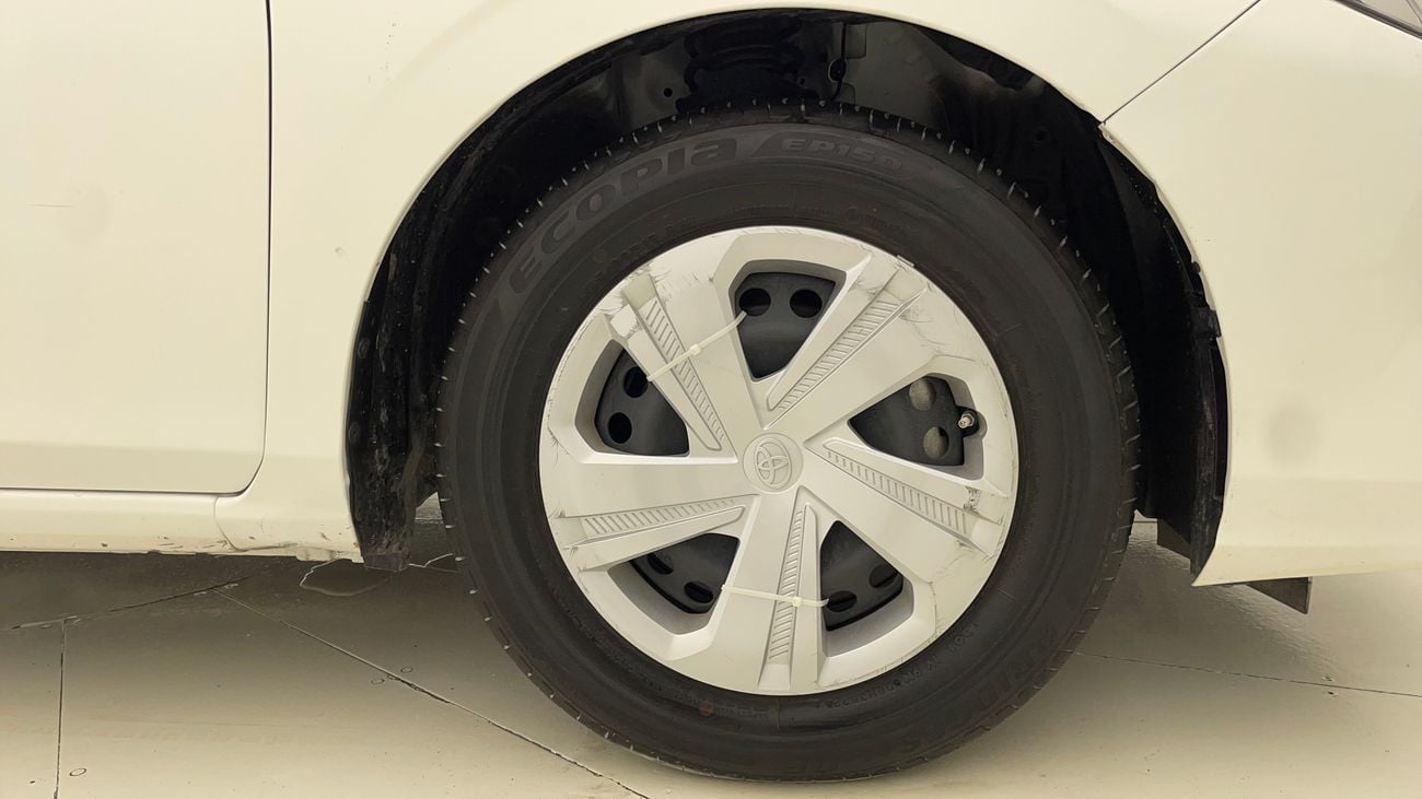 تويوتا يارس E 1.5 | بدون دفعة مقدمة | اختبار القيادة في المنزل