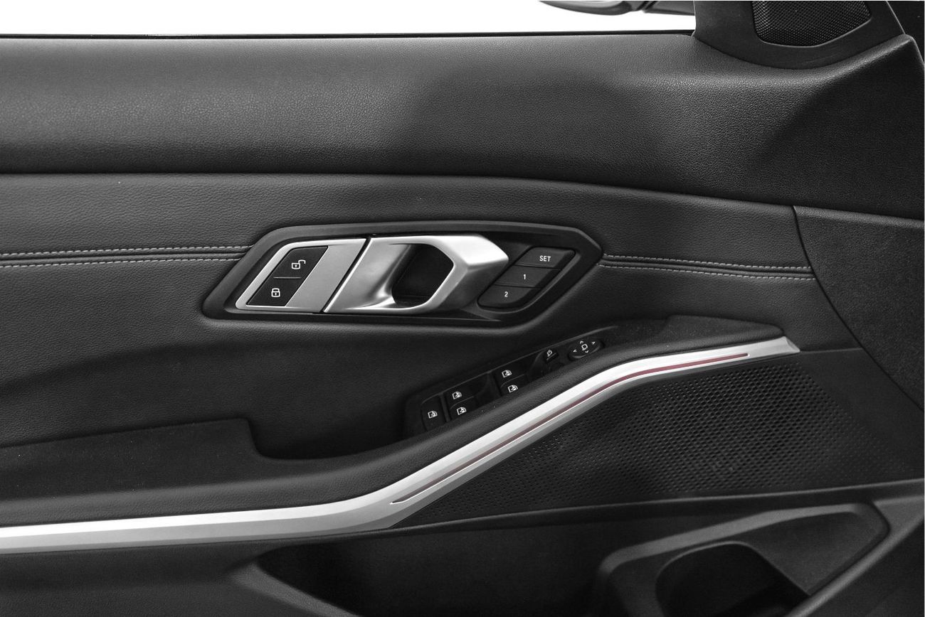 BMW 330i M Sport 2.0L (255 HP)