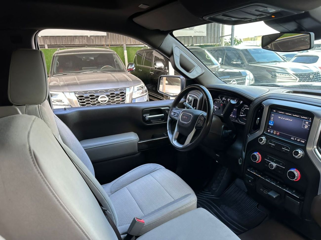 GMC Sierra 2.7T SLE Crew Cab (FWD)