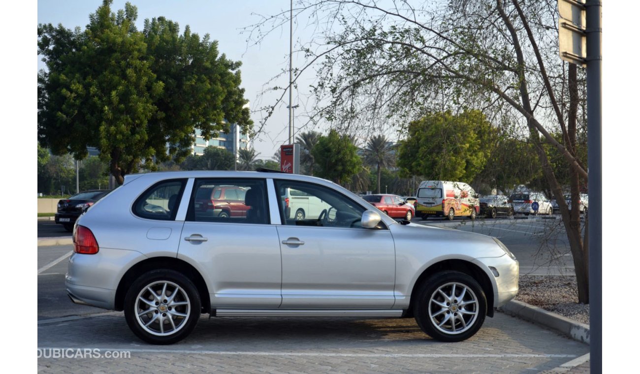 Porsche Cayenne V6 Full Option in Excellent Condition