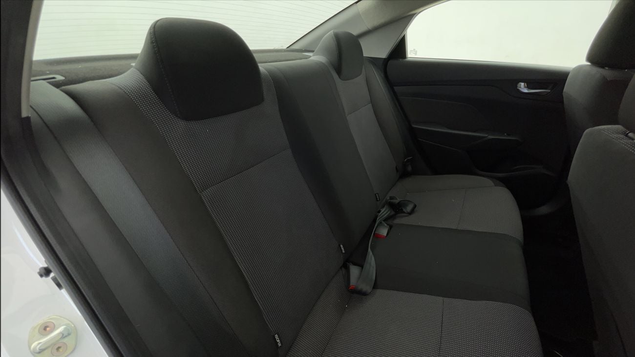 Hyundai Accent SMART 1.6 | Zero Down Payment | Home Test Drive