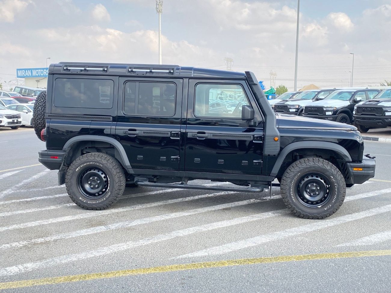 إينيوس غرينادير QuarterMaster