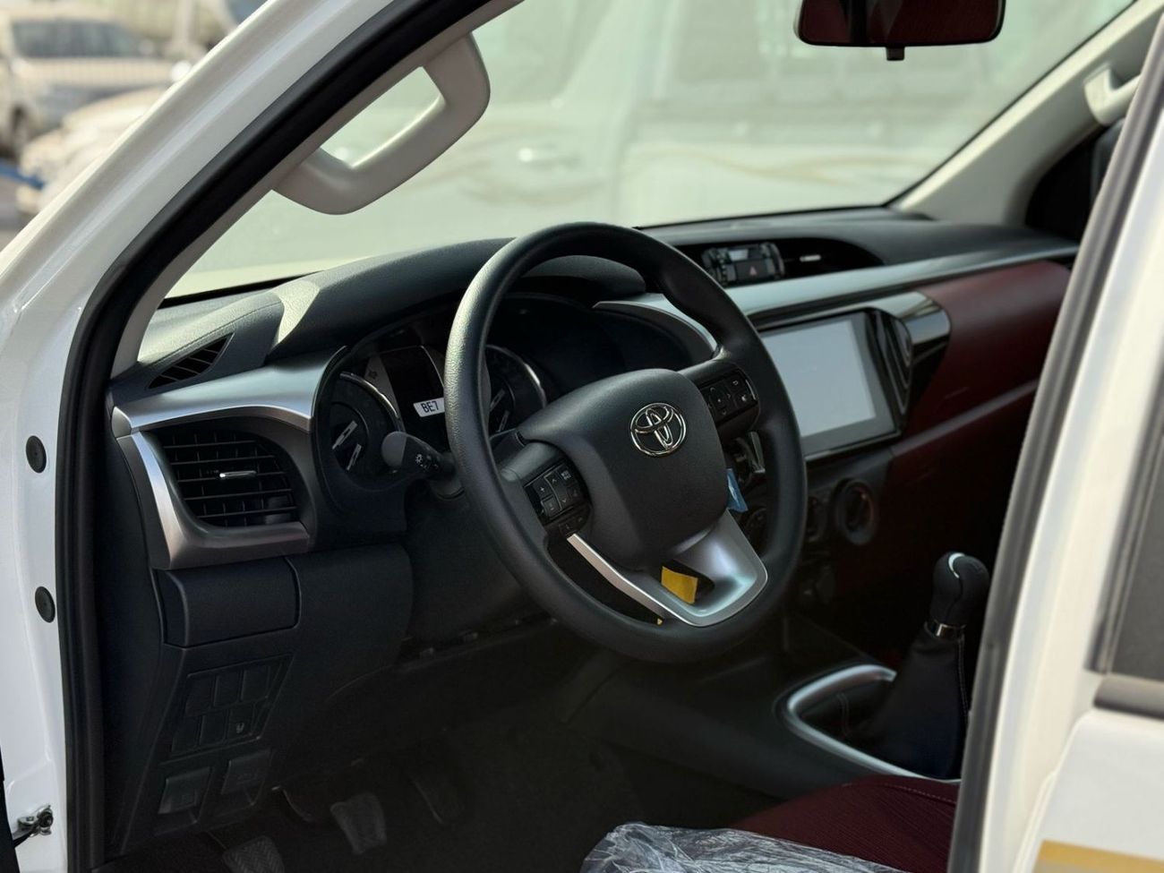 Toyota Hilux Hilux 2.7 Manuel petrol 2025