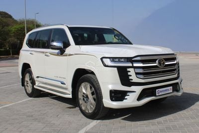 تويوتا لاند كروزر LHD LC300 4.0L PETROL V6 VX FULL OPTION WITH RADAR | SOFT DOOR CLOSING AT 7-SEATS 2026MY